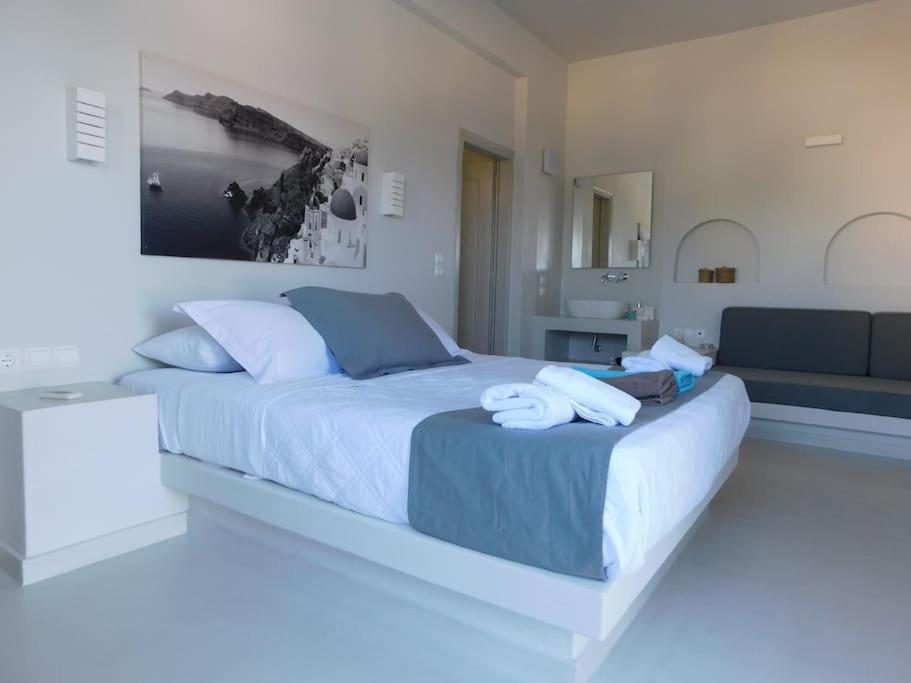 Perissa Beachfront Rooms Eksteriør bilde