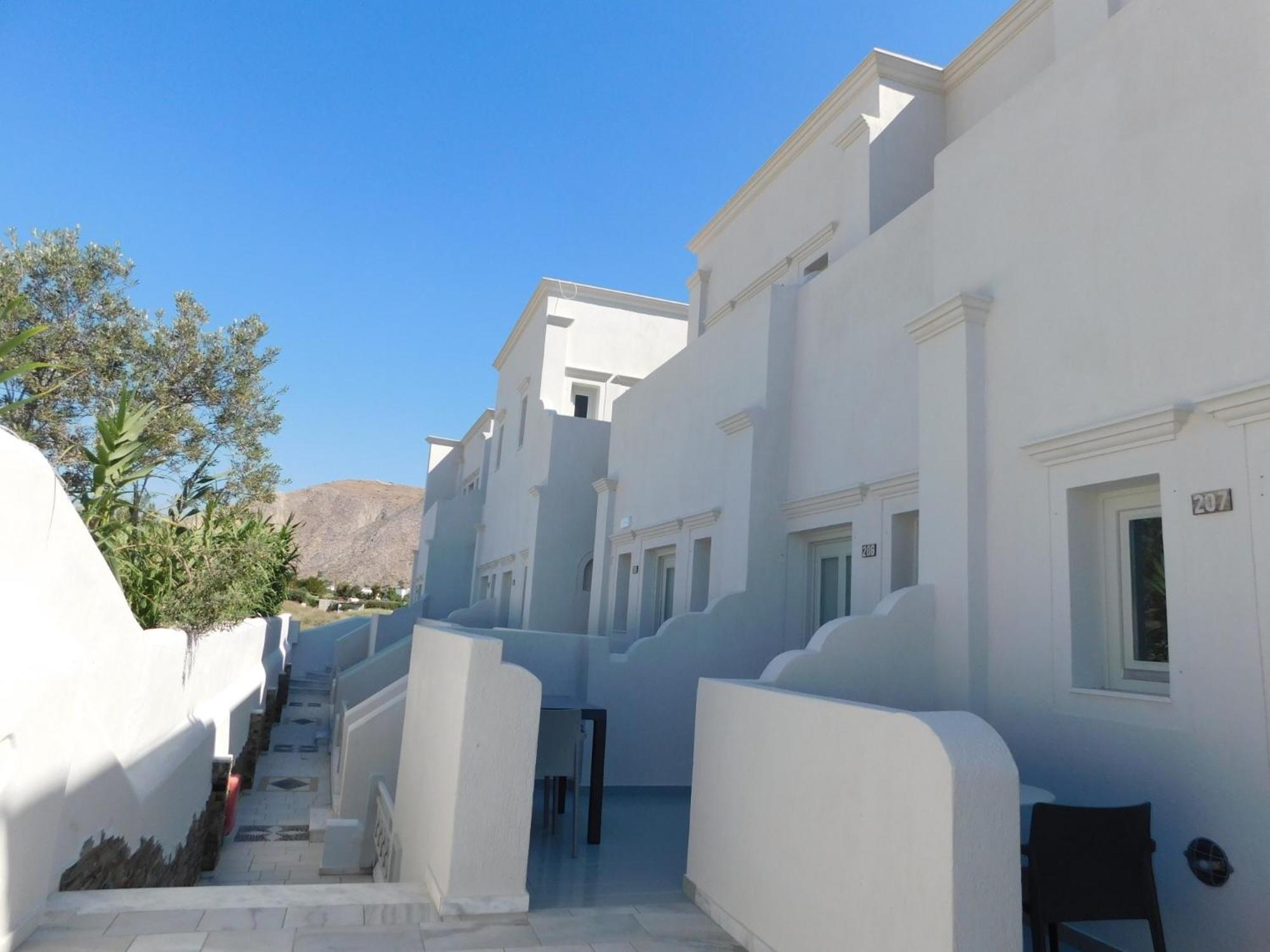 Perissa Beachfront Rooms Eksteriør bilde
