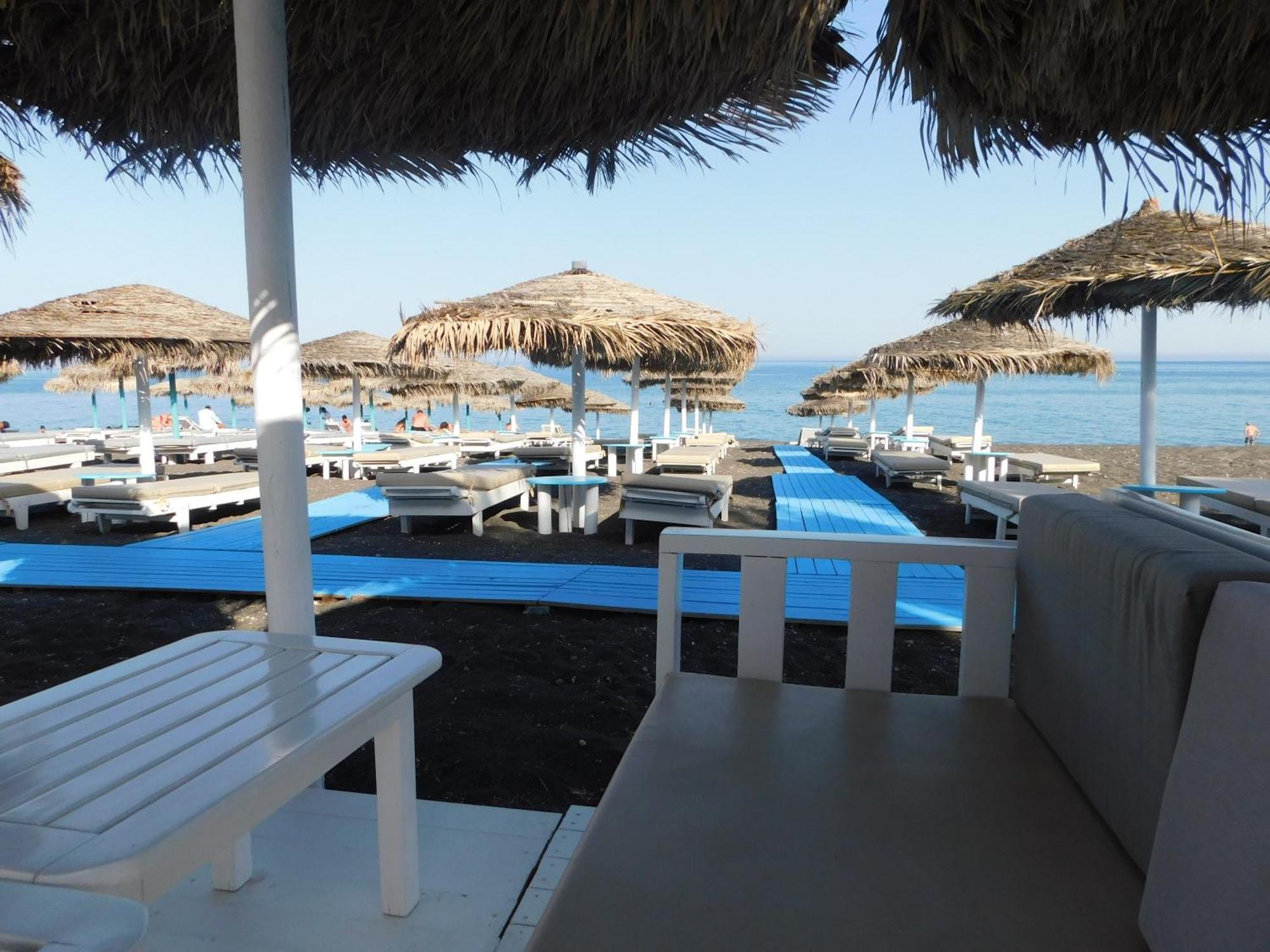 Perissa Beachfront Rooms Eksteriør bilde