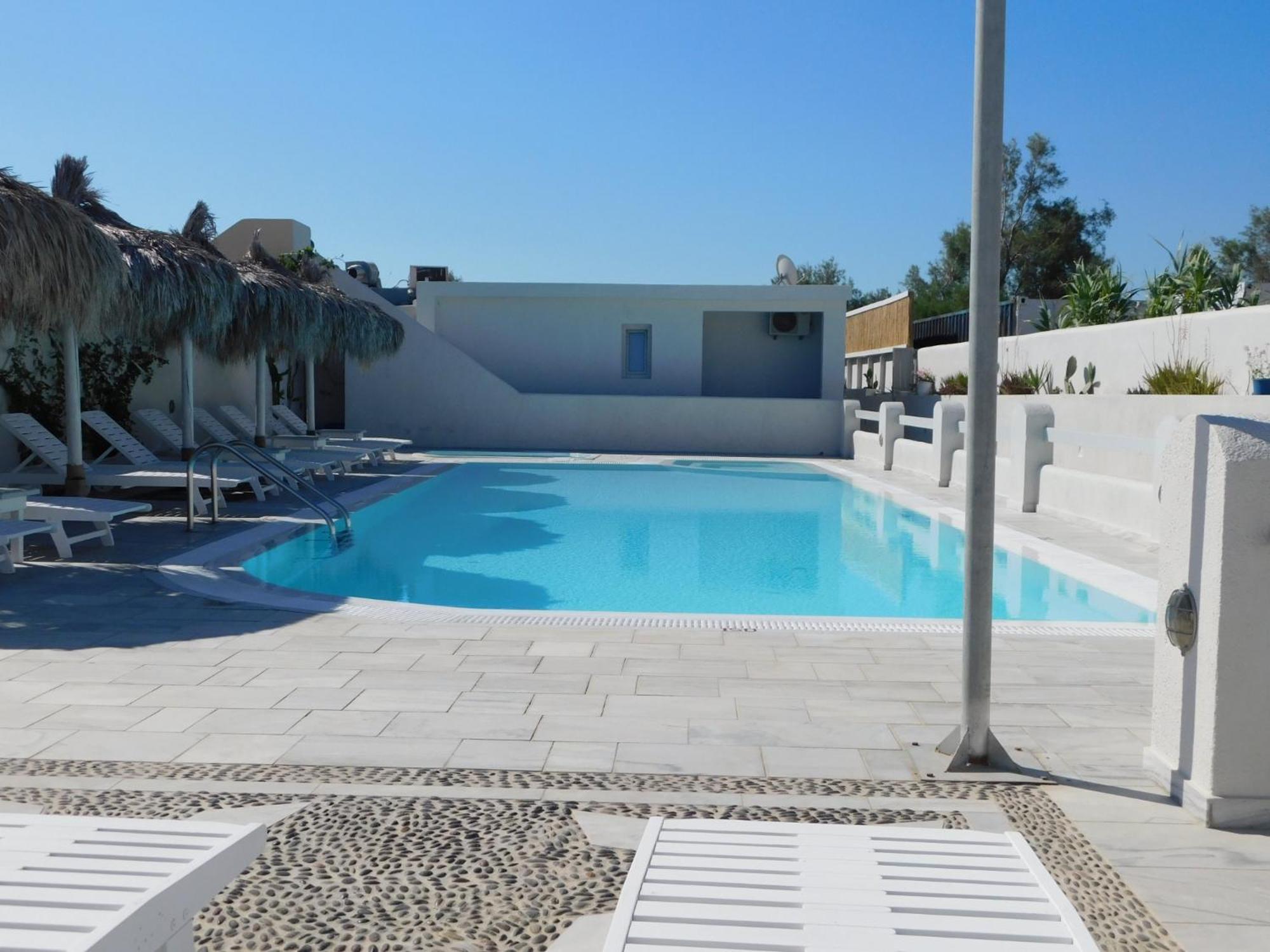 Perissa Beachfront Rooms Eksteriør bilde